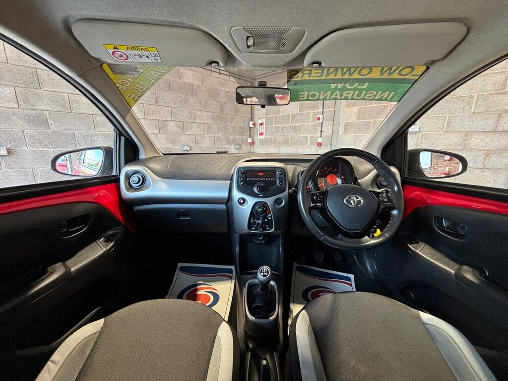 Toyota Aygo 1.0 Vvt-i Move Euro 5 Red #20