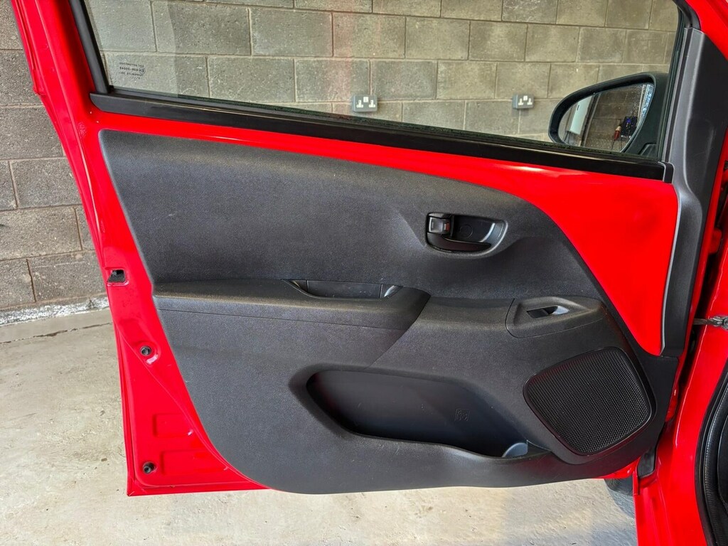 Toyota Aygo 1.0 Vvt-i Move Euro 5 Red #45