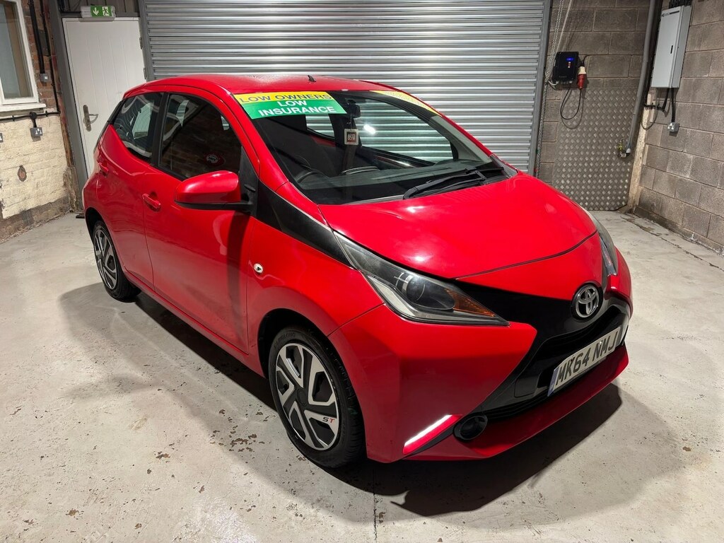 Toyota Aygo 1.0 Vvt-i X-play Red