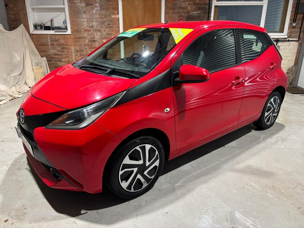 Toyota Aygo 1.0 Vvt-i Move Euro 5 Red #12