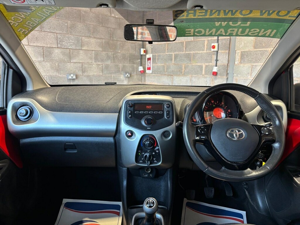 Toyota Aygo 1.0 Vvt-i Move Euro 5 Red #21