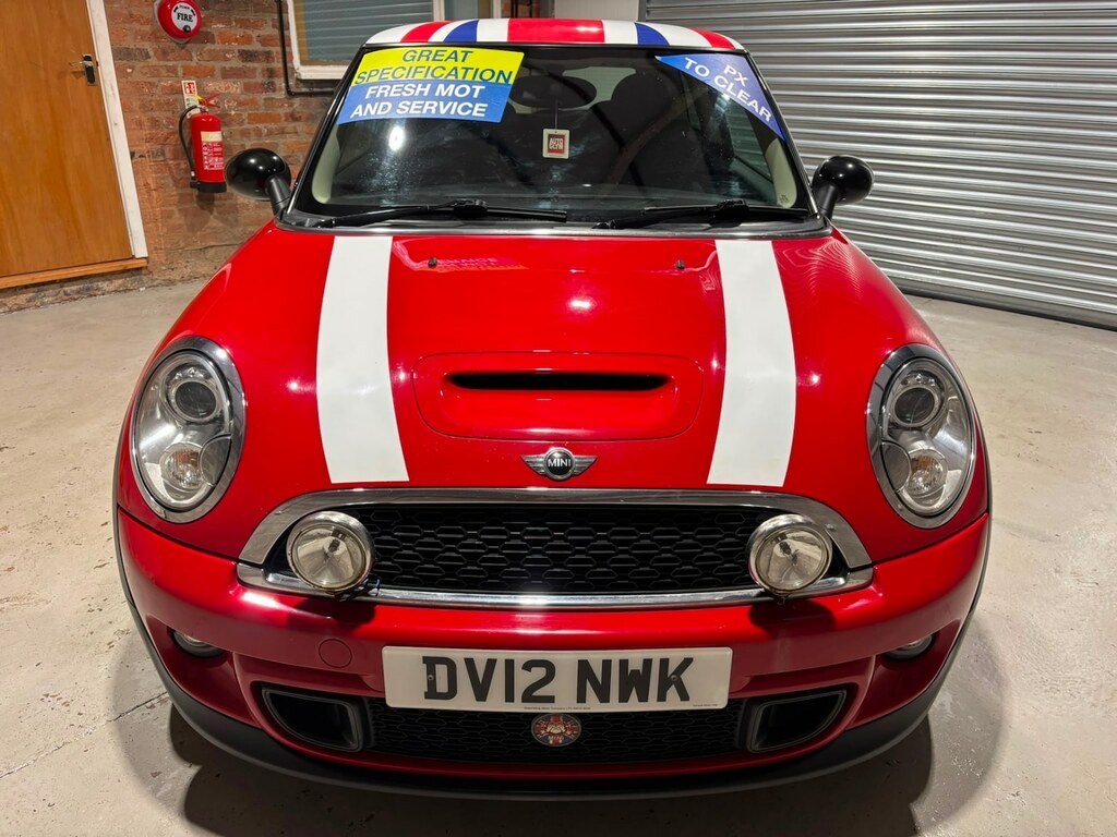 Mini Hatch 2.0 Cooper S D Red #2