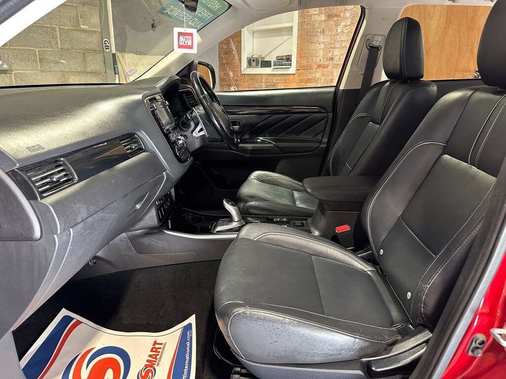Mitsubishi Outlander 4 Silver #56