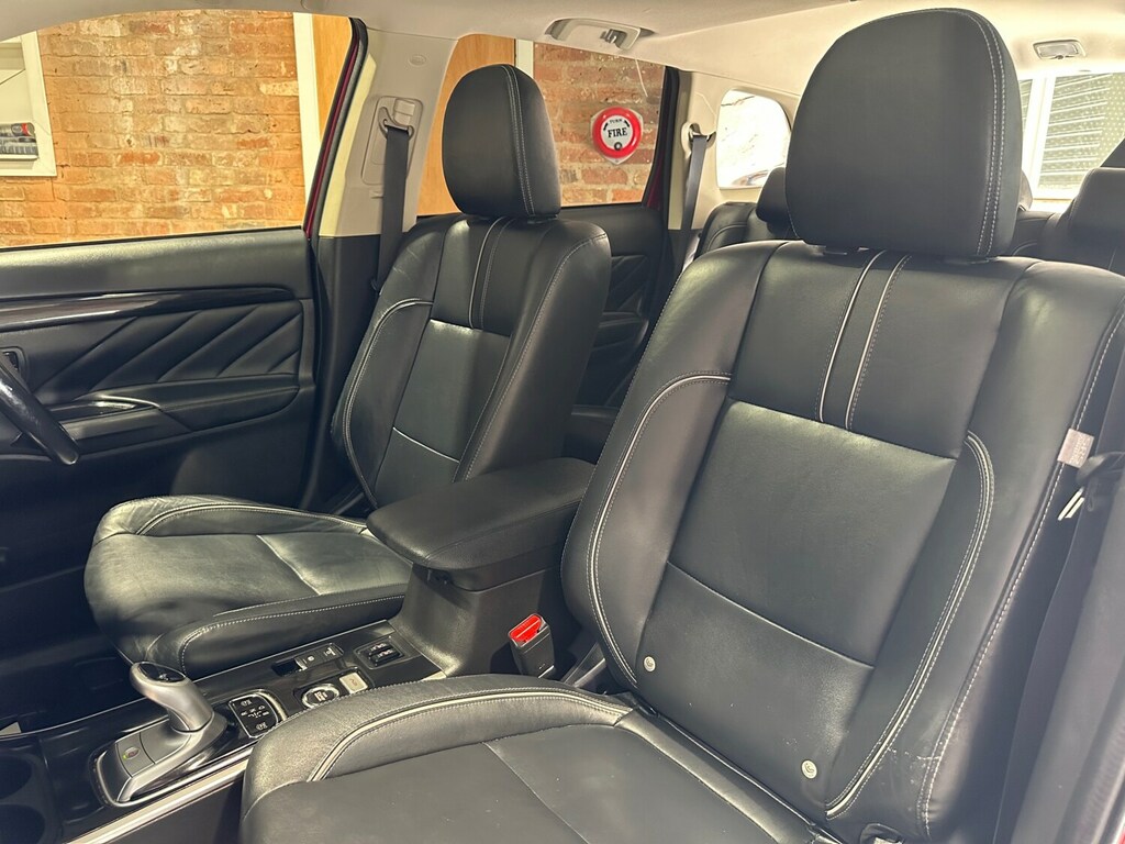 Mitsubishi Outlander 4 Silver #54