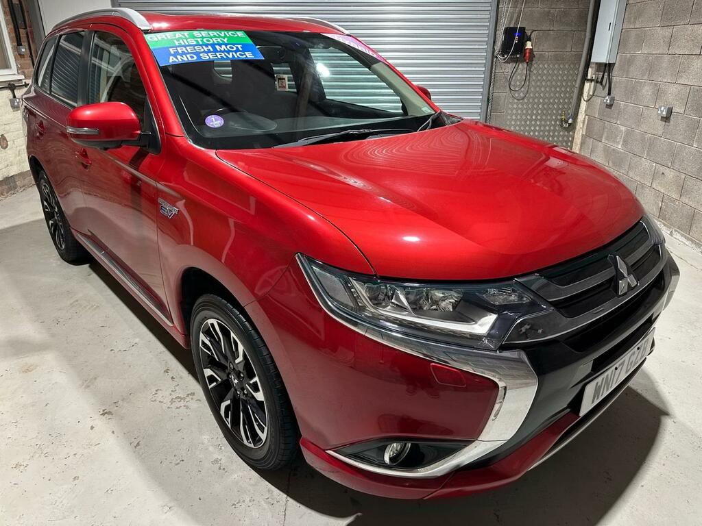 Mitsubishi Outlander 2.0 Phev 4H Red #3
