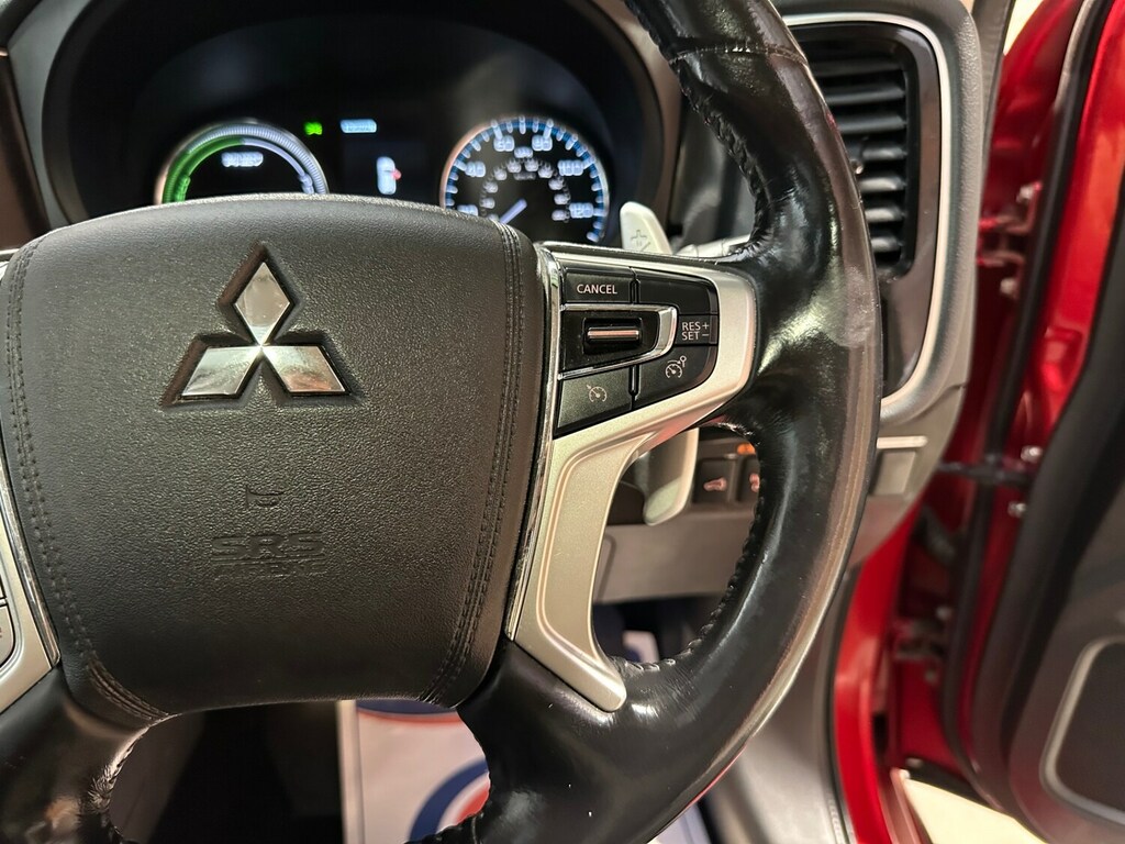 Mitsubishi Outlander 4 Silver #28