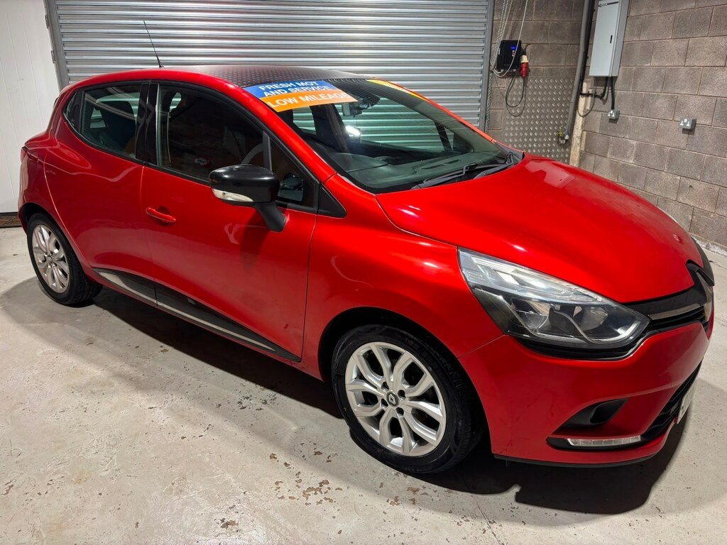 Renault Clio 1.2 16V Dynamique Nav Red #4