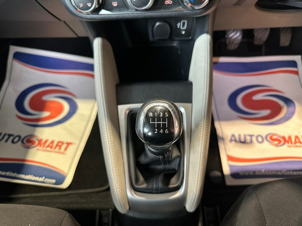 Nissan Micra Dig-t Acenta Black #36