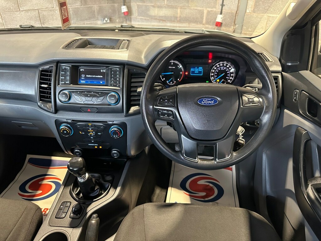 Ford Ranger 3.2L Limited 4X4 Dcb Tdci White #25