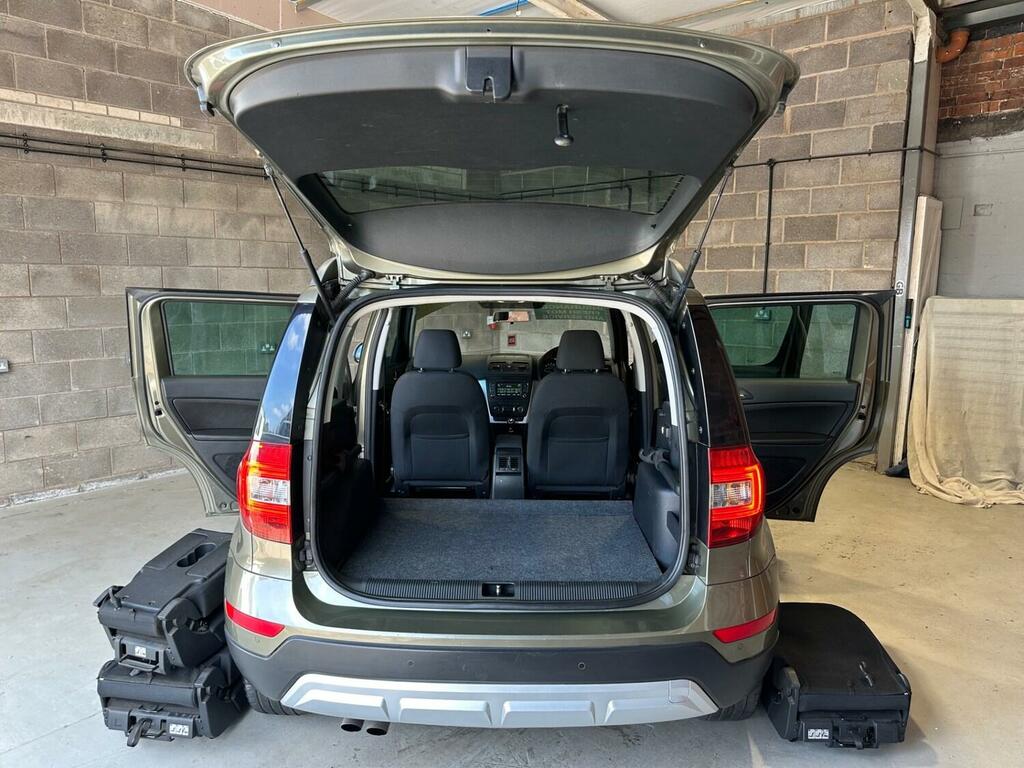 Skoda Yeti Black Edition Black #50