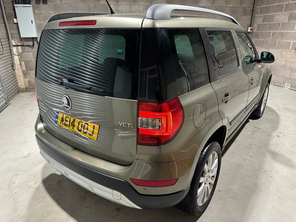 Skoda Yeti 2.0 Tdi Cr Se Green #6