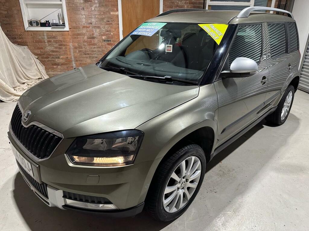 Skoda Yeti Black Edition Black #11