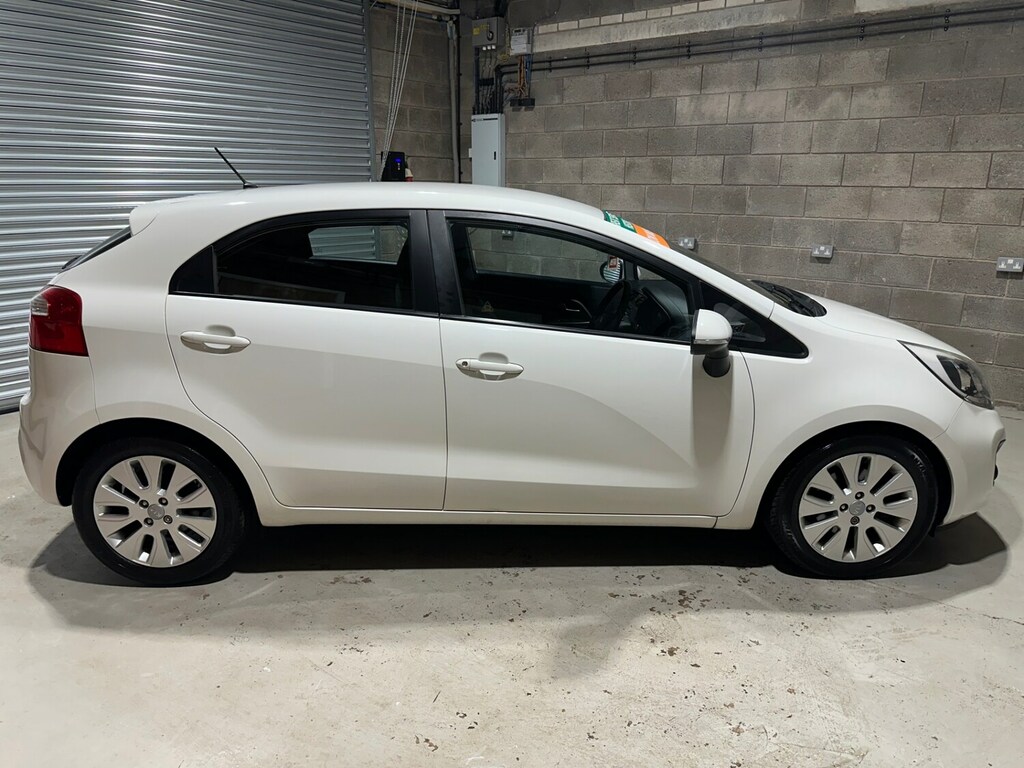 Kia RIO 1.4 2 White #5