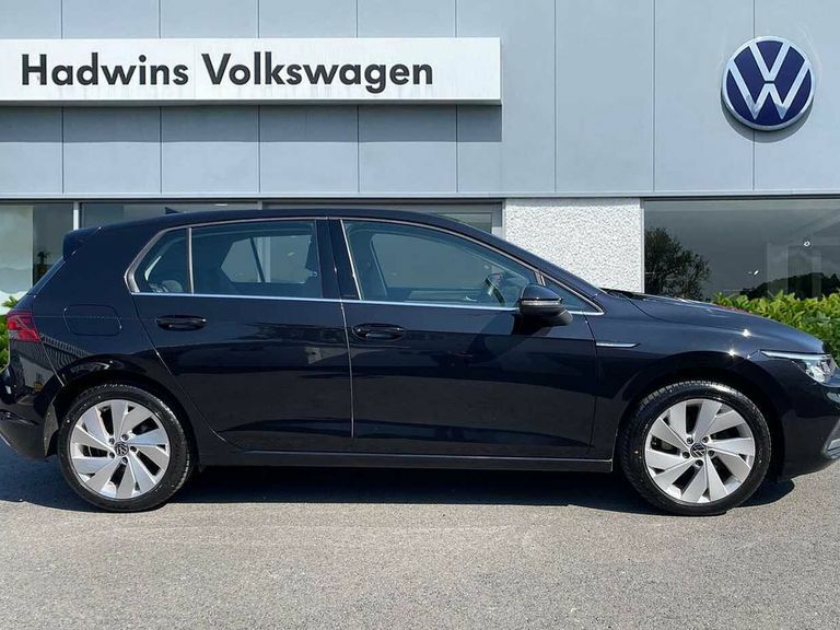 Volkswagen Golf 1.5 Tsi 150 Style AF21WHC Black #4
