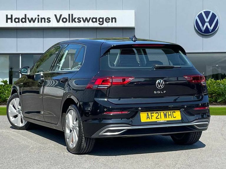 Volkswagen Golf 1.5 Tsi 150 Style AF21WHC Black #3
