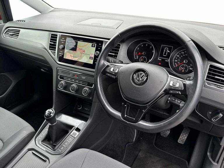 Volkswagen Golf SV 1.5 Tsi Evo 130 Se Nav Red #6