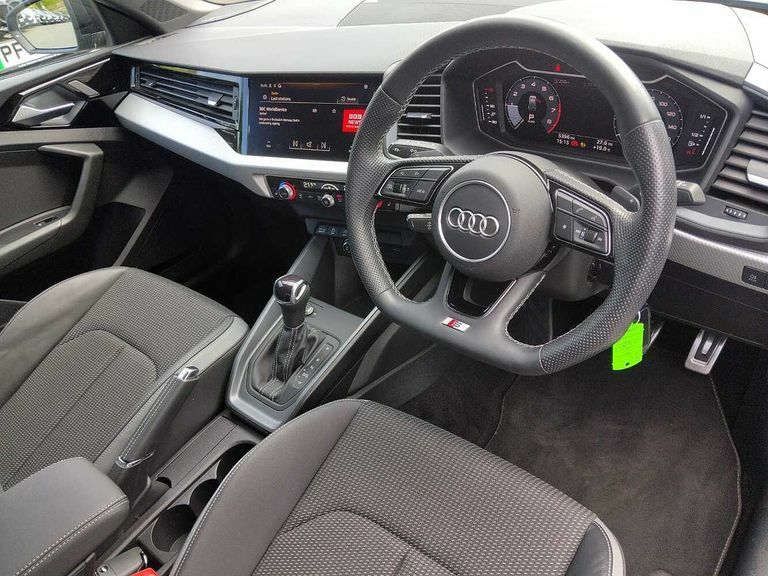 Audi A1 Black Edition 35 Tfsi 150 Ps S Tronic Grey #6