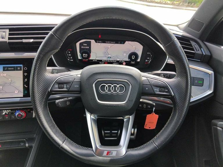 Audi Q3 1.5 Tfsi 35 Black Edition Suv S Tronic White #13