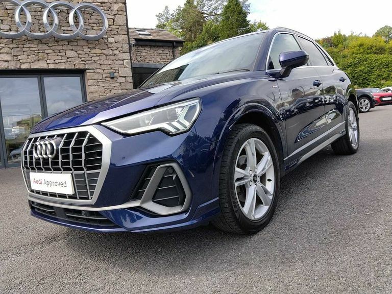 Audi Q3 1.5 Tfsi 35 Black Edition Suv S Tronic White #30