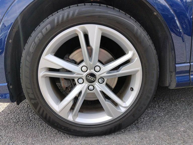 Audi Q3 1.5 Tfsi 35 Black Edition Suv S Tronic White #5