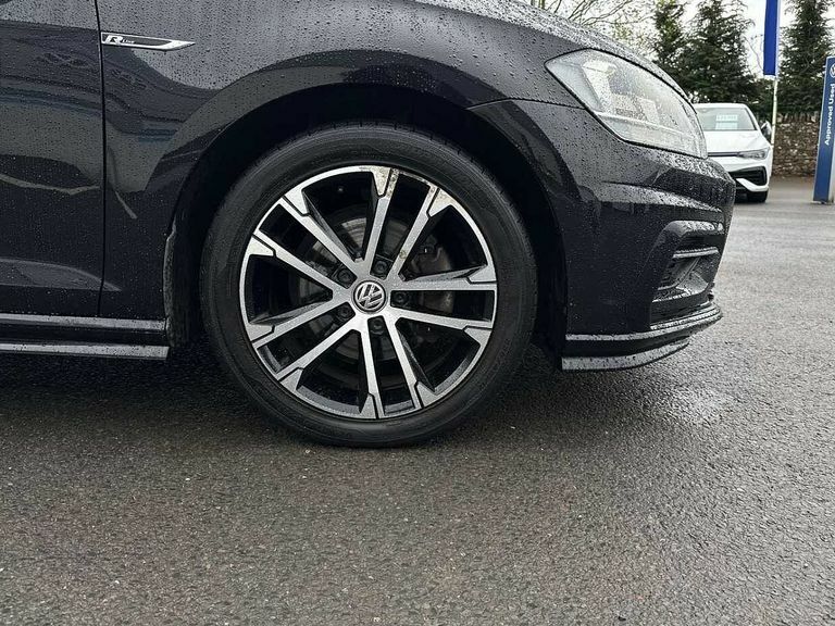 Volkswagen Golf 1.5 Tsi Evo 150 R-line Black #5