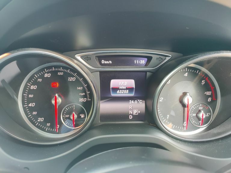 Mercedes-Benz GLA Class Gla 45 4Matic Red #13