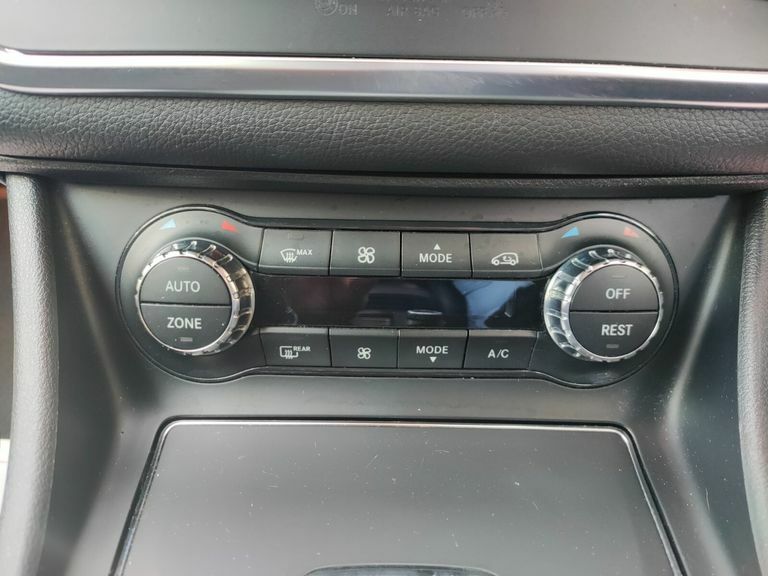 Mercedes-Benz GLA Class Gla 45 4Matic Red #24