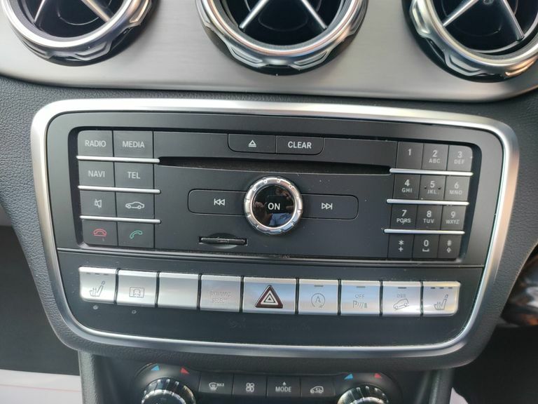 Mercedes-Benz GLA Class Gla 45 4Matic Red #25