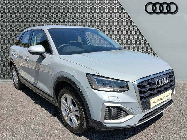 Audi Q2 Sport 35 Tfsi 150 Ps 6-Speed Grey