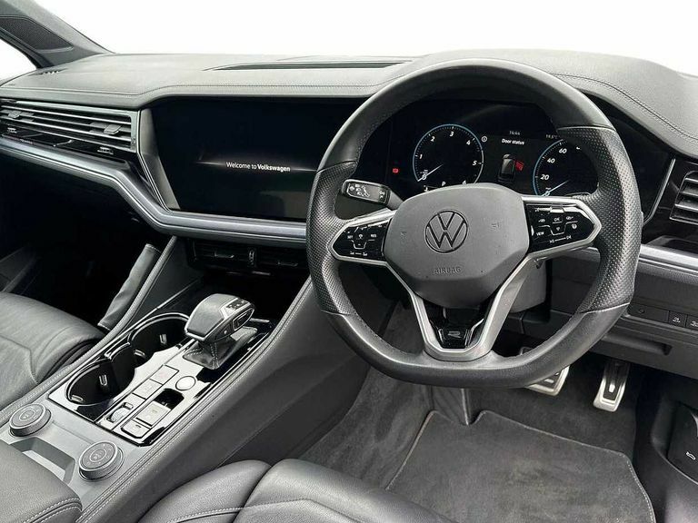 Volkswagen Touareg Automatic Grey #6