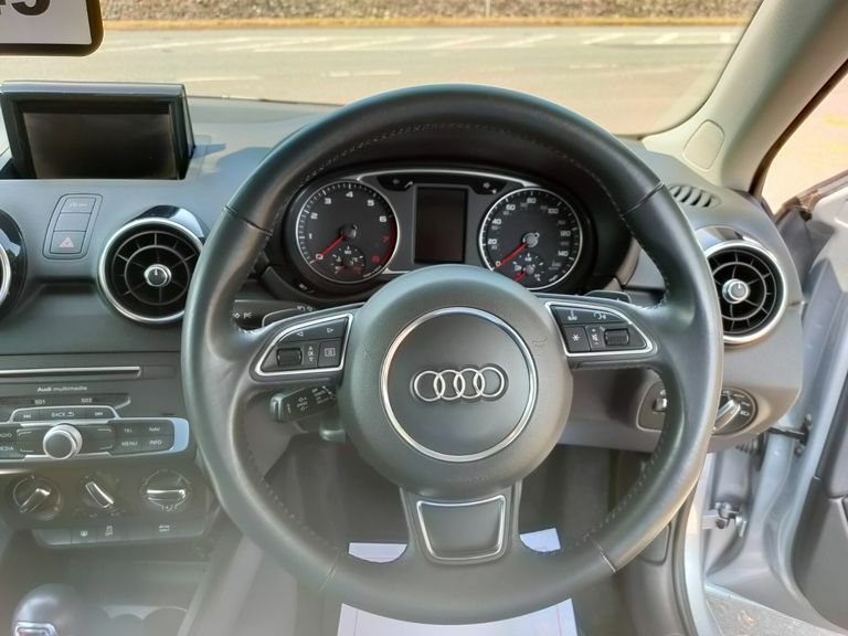 Audi A1 1.4 Tfsi S Line Red #16