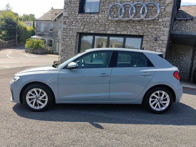 Audi A1 Sport 25 Tfsi 95 Ps 5-Speed Grey #4