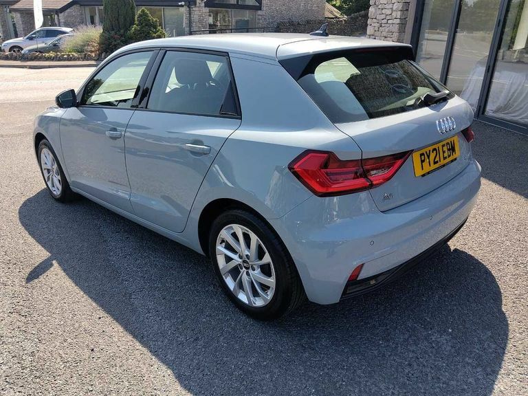Audi A1 Sport 25 Tfsi 95 Ps 5-Speed Grey #3