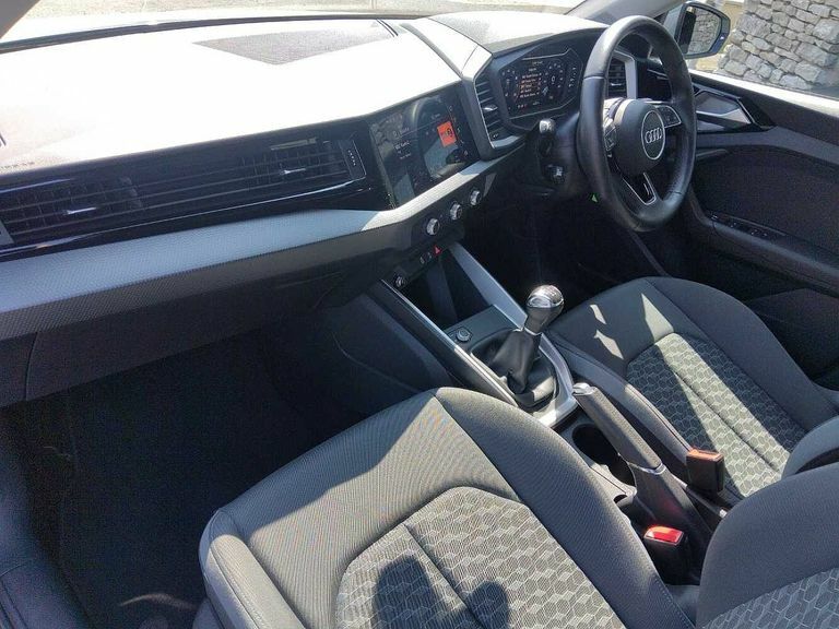Audi A1 Sport 25 Tfsi 95 Ps 5-Speed Grey #2