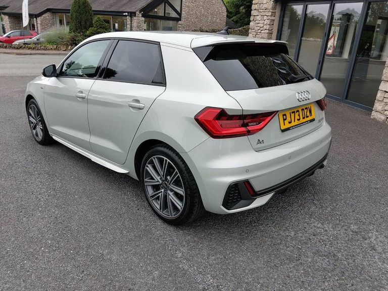 Audi A1 S Line 35 Tfsi 150 Ps S Tronic Silver #3