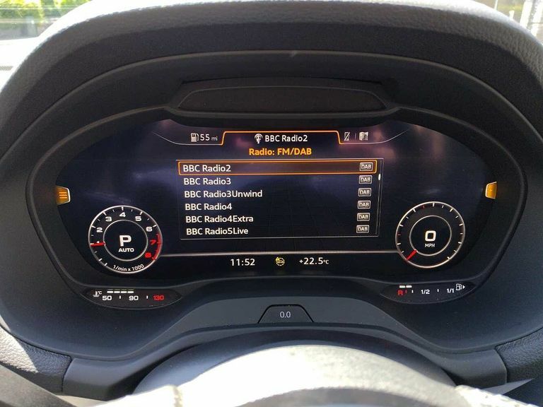 Audi Q2 30 Tfsi S Line Blue #16