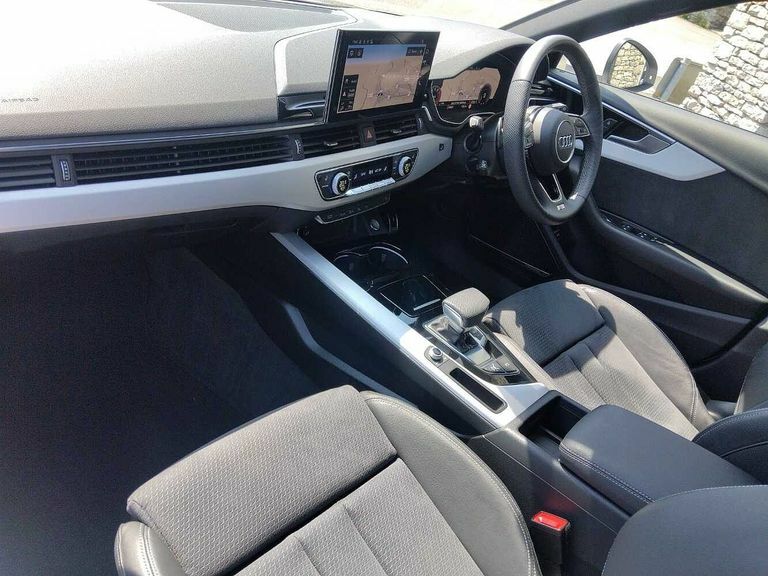 Audi A4 Avant Avant S Line 40 Tfsi 204 Ps S Tronic White #2