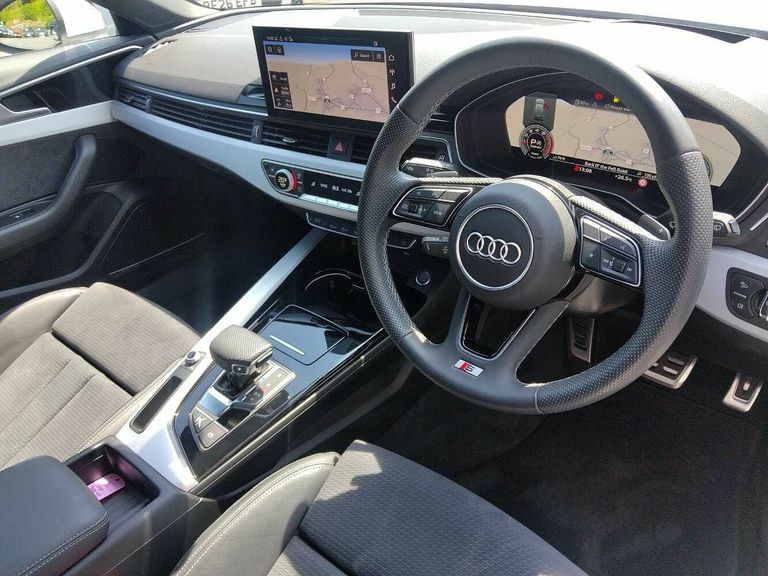 Audi A4 Avant Avant S Line 40 Tfsi 204 Ps S Tronic White #6