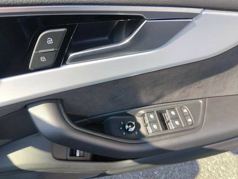 Audi A4 Avant 35 Tdi Technik S Tronic Black #23