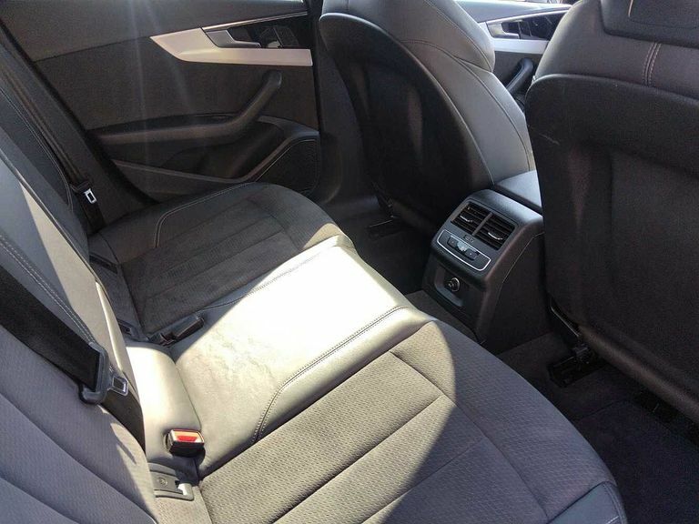 Audi A4 Avant 35 Tdi Technik S Tronic Black #24