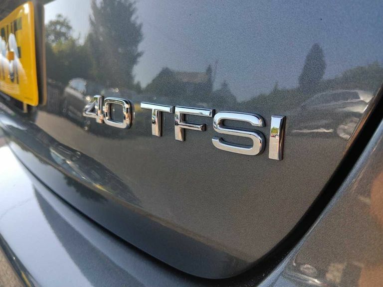 Audi A4 Avant 35 Tdi Technik S Tronic Black #31