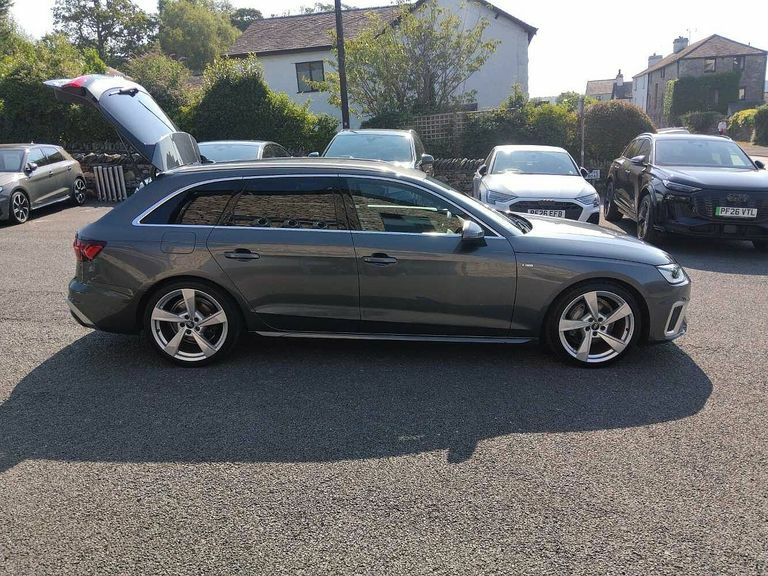 Audi A4 Avant 35 Tdi Technik S Tronic Black #26