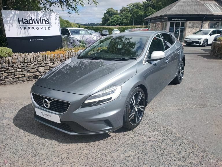 Volvo V40 T3 152 R Design Pro Geartronic PK67BCZ Grey