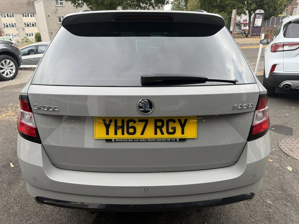 Skoda Fabia 1.0 Tsi Monte Carlo Estate Grey #5
