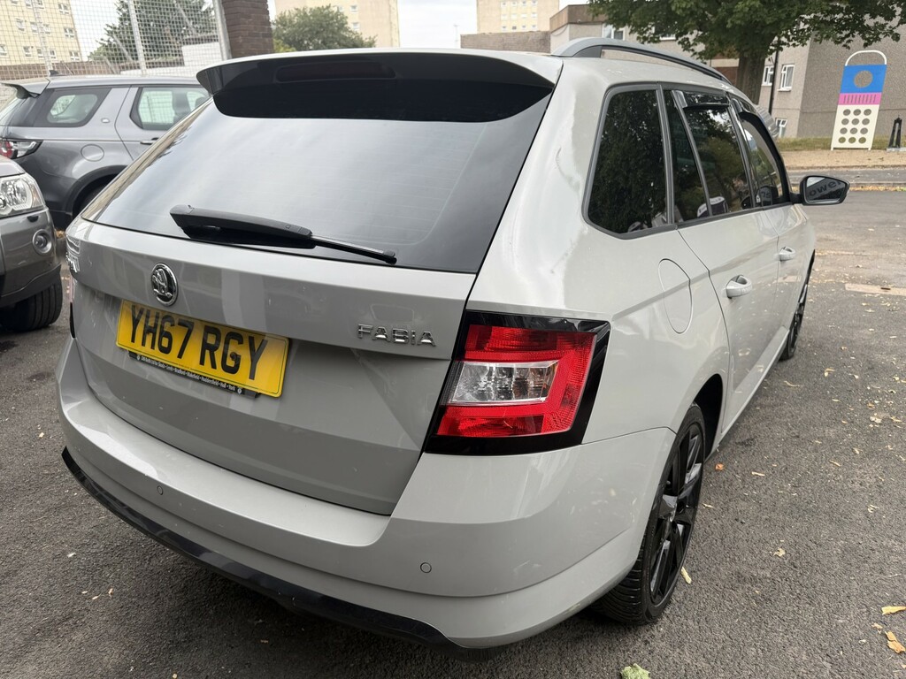Skoda Fabia 1.0 Tsi Monte Carlo Estate Grey #4