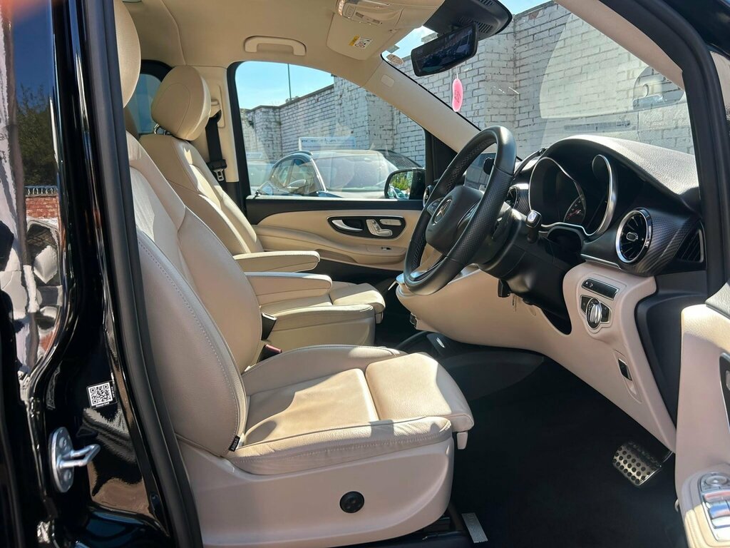 Mercedes-Benz V Class V300 D 237 Amg Line 9G-tronic Long Black #12