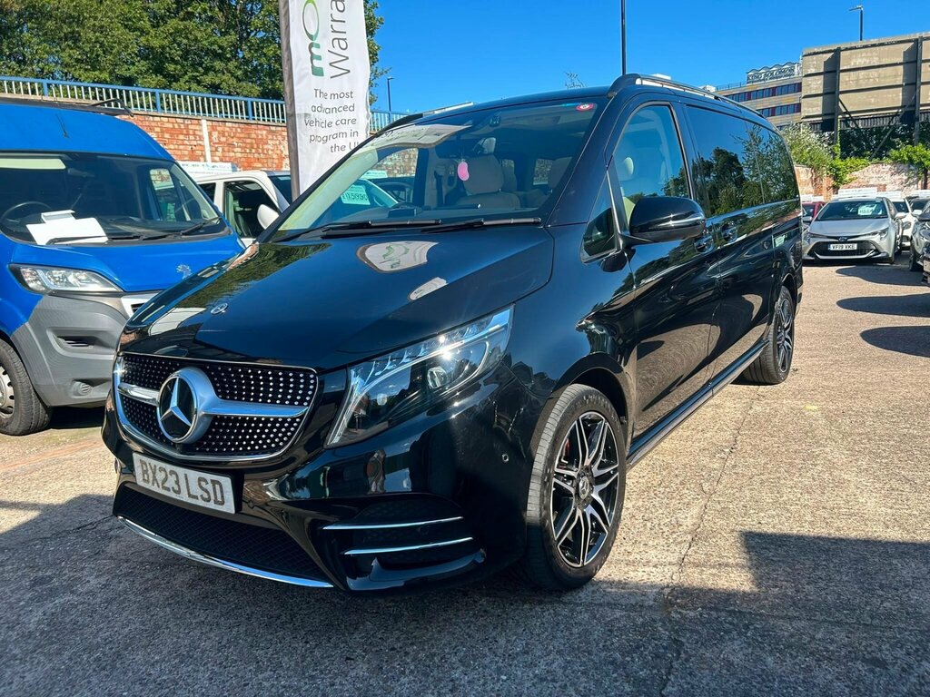 Mercedes-Benz V Class 2.0 V220d Amg Line G-tronic Euro 6 Ss 7 Se Black #2