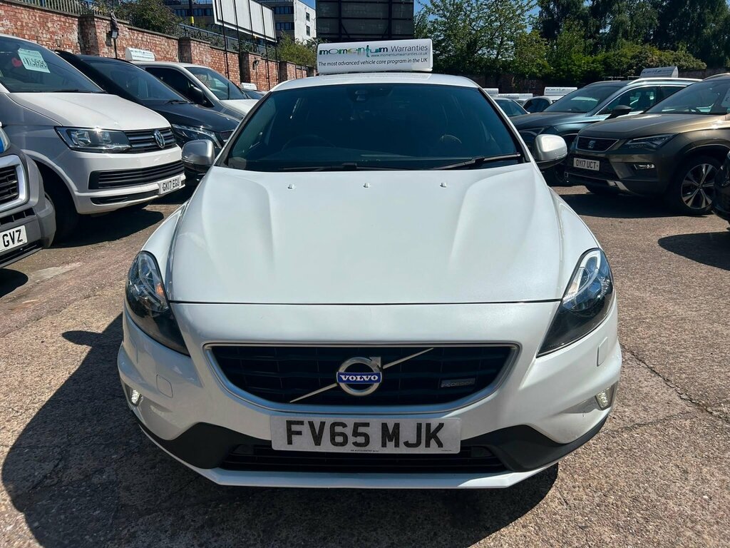Volvo V40 1.5 T3 R-design Euro 6 Ss White #5