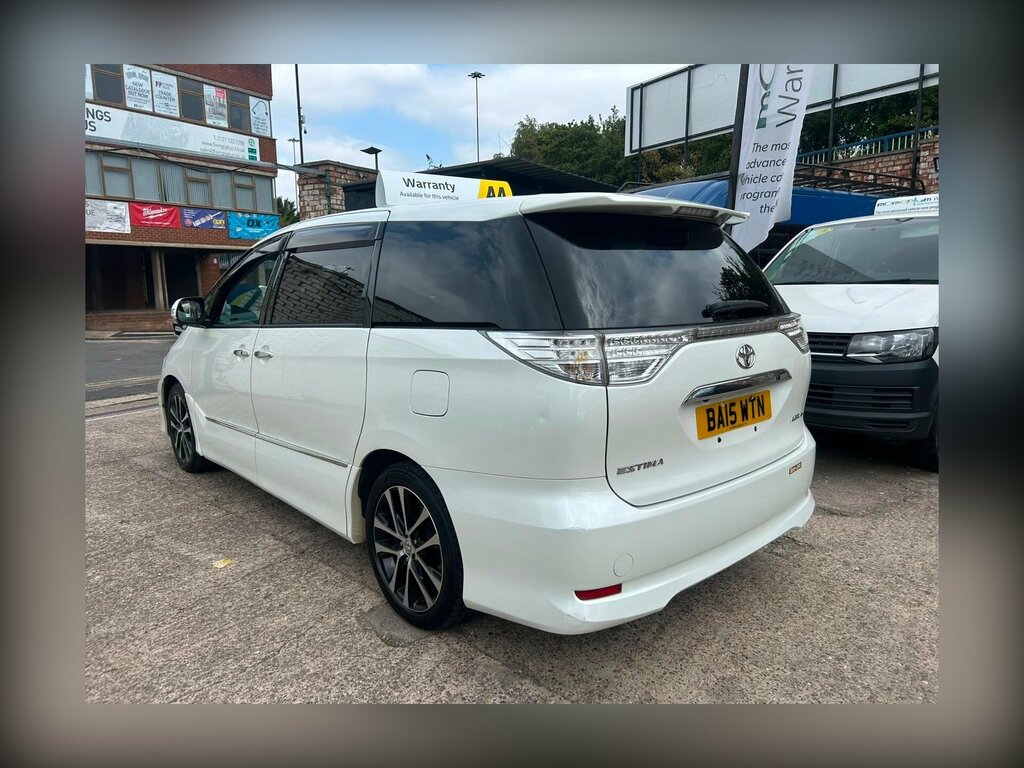Toyota Estima 2.4 8 Seater White #3