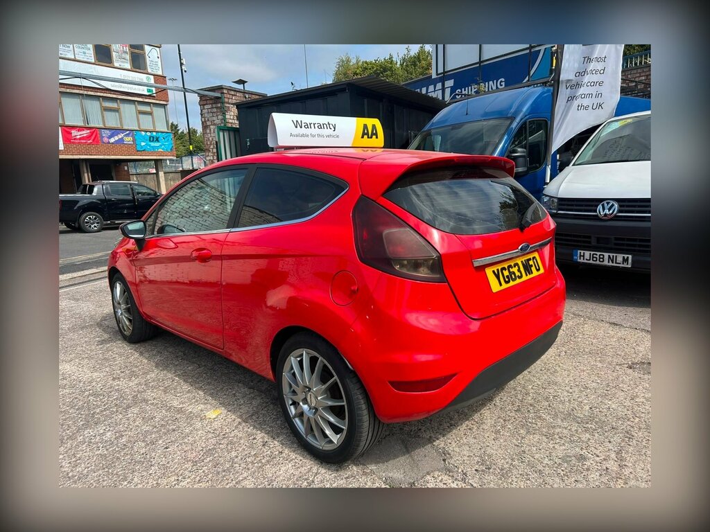 Ford Fiesta 1.25 Zetec Euro 5 Red #4